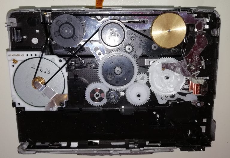 Aiwa PX 457 portable cassette player belt change ends in tears Wired Wood