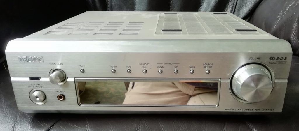 Denon receiver DRA-F101