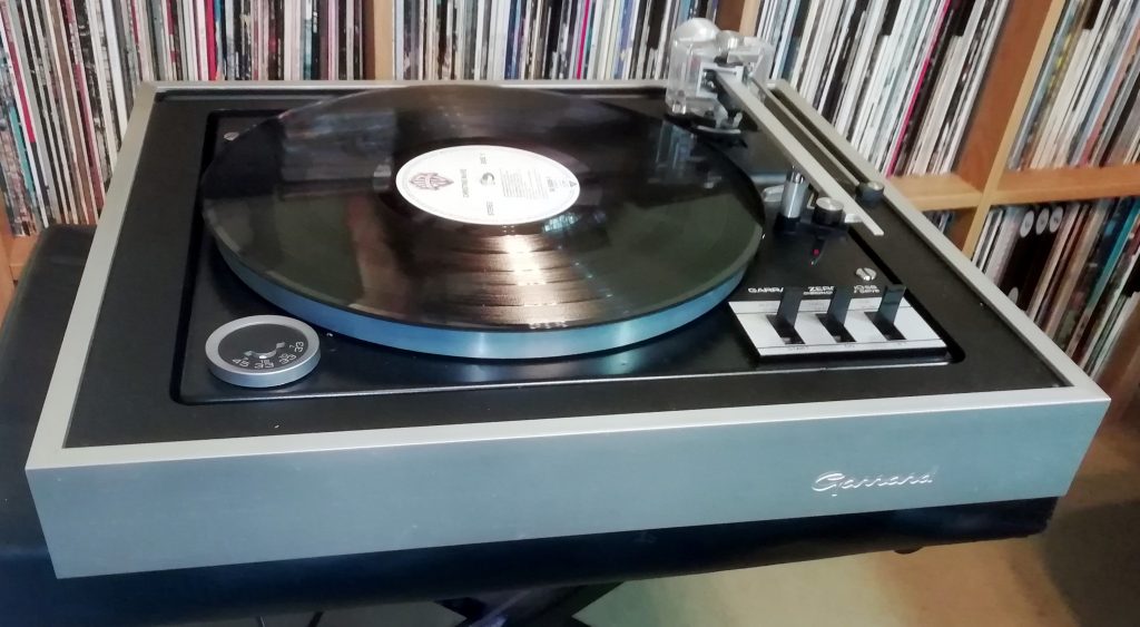 Garrard Zero 100 SB turntable