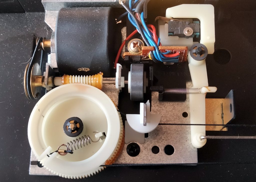 SL-L1 Tracking mechanism